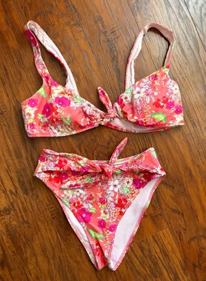 Victoria's Secret Floral Tie-Front Bikini Set in Pink Coral thumbnail 1
