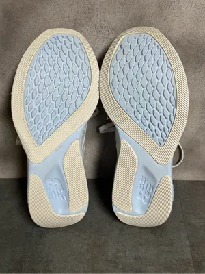 New Balance Wide Dynasoft Pesu V1 Women's White Sneakers Size 8.5D thumbnail 16