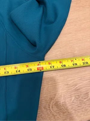 Athleta Salutation Ribbed Zip Up Size Small thumbnail 7