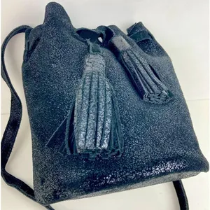 STREET LEVEL Leather Crossbody Bucket/Hobo Bag in Black thumbnail 12