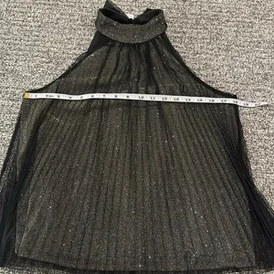 NWT Express Shimmer Pleated Top Sz M thumbnail 6
