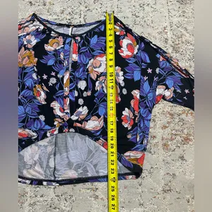 Free People Tropical Floral Print 3/4 Sleeve Blouse Size Small thumbnail 9