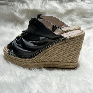 Kenneth Cole Gunmetal Grey Satin Espadrilles Wedge‎ Sandals Size 7.5M. B83 thumbnail 5
