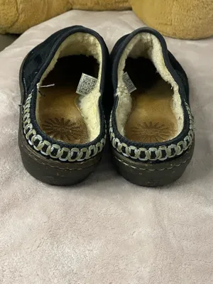 UGG Kohala Women's 5177 Black Suede Shearling-Lined Size 9 Shoes thumbnail 2