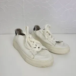Zara Womens Shoes Size 35 White Low Top Lace-Up Round Toe Classic Casual Sneaker thumbnail 6