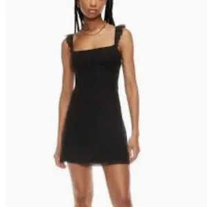 Aritzia Wilfred Black Fete Dress size 4 thumbnail 2