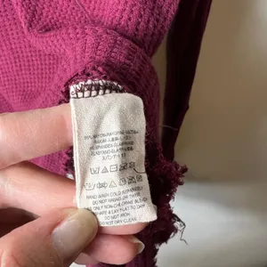 Free people red sunset park v neck thermal top women's size‎ XS oversized thumbnail 6