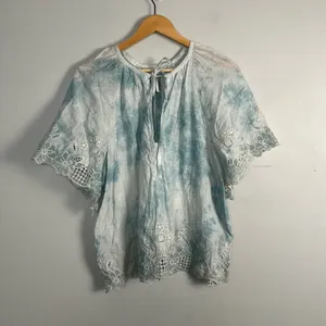 Anthropologie Olivia Embroidered Lace Tie Dye Blouse Womans large Short Sleeve thumbnail 2