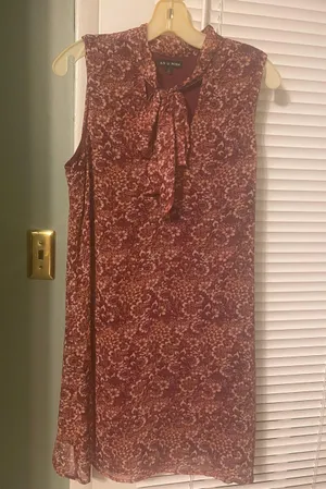 Dress thumbnail 1