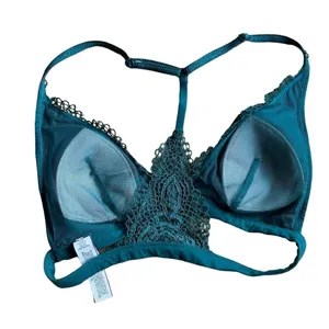 Body by Victoria Green Lace Front Closure XS thumbnail 2