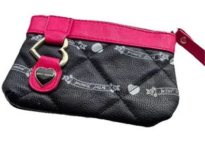 Betsey Johnson Quilted Heart Wristlet Wallet – Black & Pink Y2K Era‎ thumbnail 1