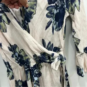 Free people all the‎ right ruffles romper xs thumbnail 9