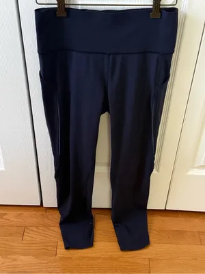 Lululemon Pace Perfect 7/8 Tight 25" in Midnight Navy thumbnail 2