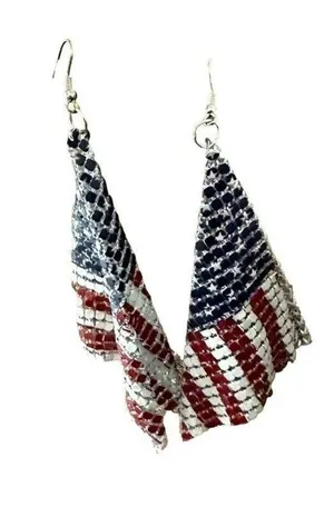 Handmade New American Flag Earrings Drop Dangle Stars Stripes Patriotic July 4 Ve… thumbnail 1