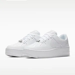 Nike Air Force 1 thumbnail 4
