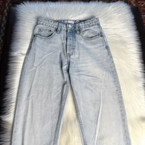 Zara Light Wash High Rise Straight Leg Jeans thumbnail 2