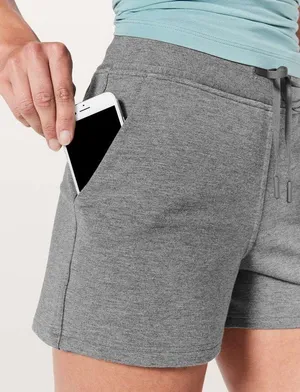 Lululemon Every moment Short 3.5” thumbnail 7