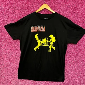 Nirvana Live at Reading 1992 Silhouette Grunge Band Tee XL thumbnail 1