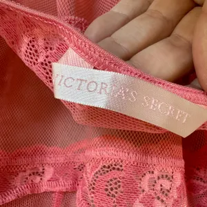 Vintage 90’s 2000’s Victoria’s Secret Chemise Sheer Pink with Lace Halter M L thumbnail 8