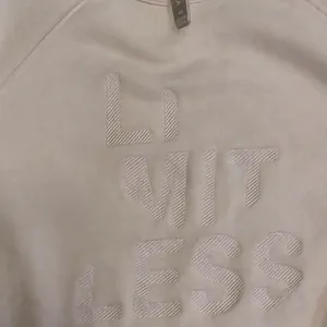 Athleta White Sweatshirt‎ thumbnail 2
