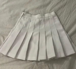 American Apparel White Pleated Tennis Skirt thumbnail 3