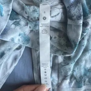 Lululemon Shorts thumbnail 4