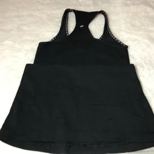 COPY - Lululemon black tank top size 2 thumbnail 1