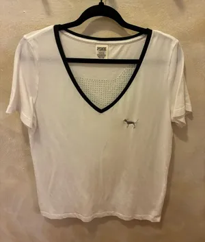 PINK Victoria’s Secret White V-Neck Tee with Black Trim Size Large thumbnail 1