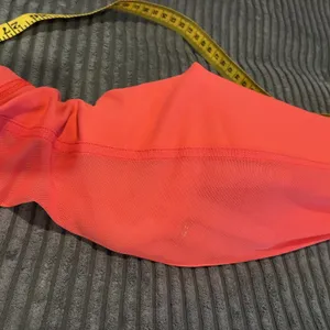 Lululemon Wunder Under Pant in Full-On Luon fabric Coral Size 8 EUC thumbnail 5