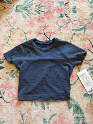 Lululemon Cropped Align Tank thumbnail 2