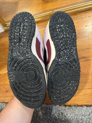 Nike Sneakers thumbnail 4
