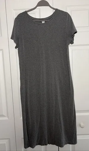Old Navy T-Shirt Midi Dress Womens Size L Gray Casual Short Sleeve Rayon‎ Blend thumbnail 1