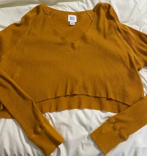 Urban Outfitters thumbnail 1