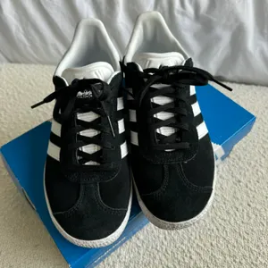 Adidas Gazelle Sneakers thumbnail 4