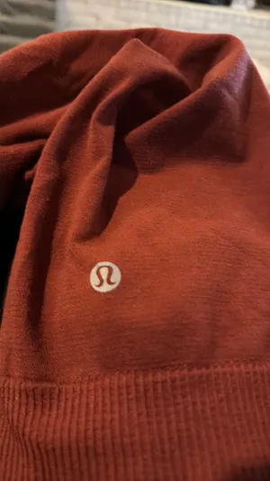 Lululemon thumbnail 4