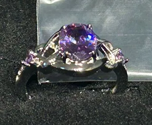 Elegant Purple Silver 925 Ring size 8 thumbnail 1