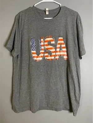 Boutique Red White Blue USA Scoop Neck Short Sleeve T-shirt Size XL thumbnail 1