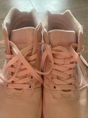 Vans Sk8-Hi Mono Blush Pink Canvas Women’s 7 High Top Sneaker thumbnail 5