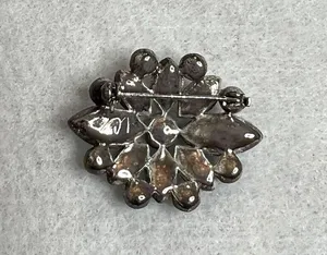 Lauren Conrad Crystal Flower Brooch Pin thumbnail 3