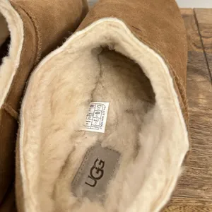 UGG Classic Micro Genuine Shearling Lined Slip-On in Chestnut Size US 10 thumbnail 6