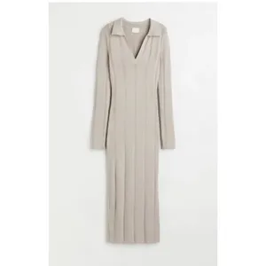 H&M NWT Rib Knit Dress Women's M Beige Tan V Neck Collared Bodycon Midi thumbnail 2