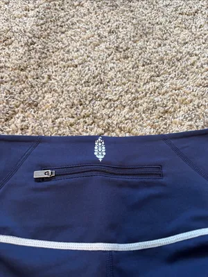 FP Movement Shorts size large thumbnail 3