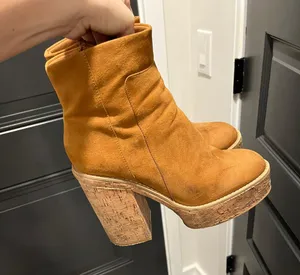 ASOS Brown Boots thumbnail 1