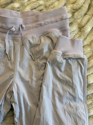 Lululemon Dance Studio Joggers thumbnail 10