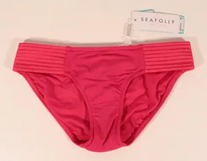 NWT Quilted Hipster Bikini Bottoms in Persian Pink thumbnail 4