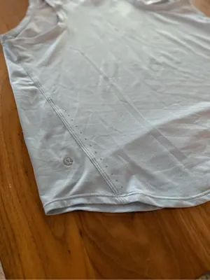 Lululemon Light Blue Sleeveless Athletic Tank Top thumbnail 3