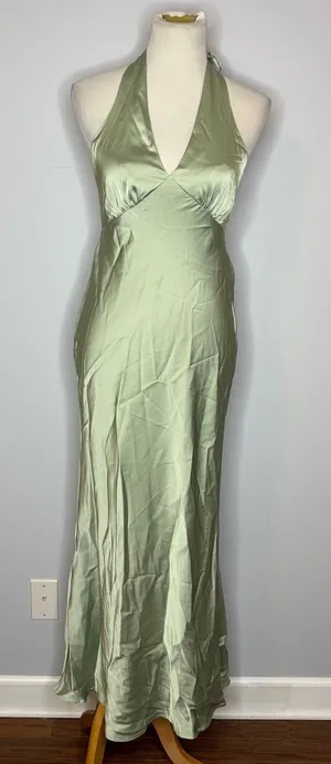 SHEIN - Green Halter Maxi Dress thumbnail 1