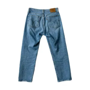 Levi's Women's Premium Wedgie Straight Jeans Medium Wash Blue Size 27 thumbnail 3