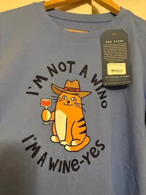Life is Good Cat I'm Not A Wino I'm a Wine-Yes Graphic T Shirt Medium Blue NWT thumbnail 2