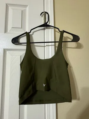 Old Navy Active Green workout tank thumbnail 3